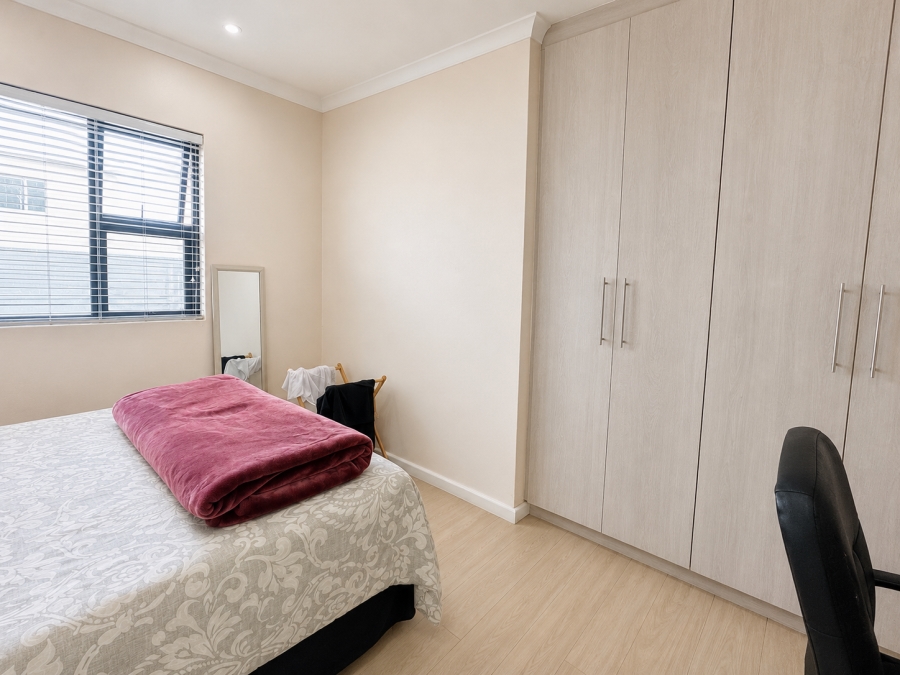4 Bedroom Property for Sale in Parklands North Western Cape